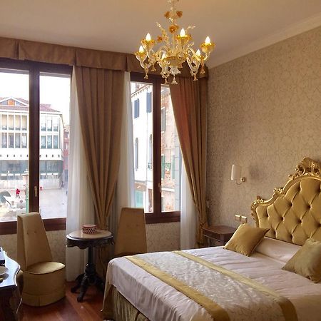 40.17 San Marco Hotel Veneţia Exterior foto