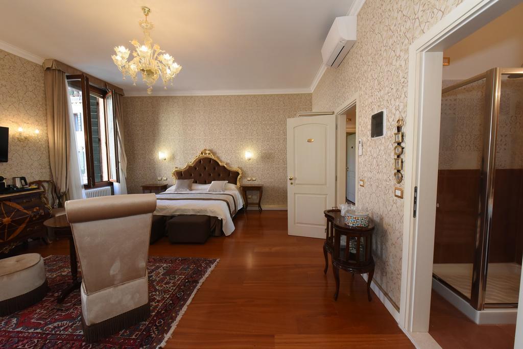 40.17 San Marco Hotel Veneţia Exterior foto